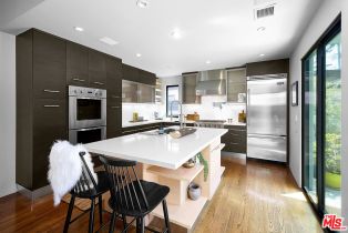 Single Family Residence, 2329 Clement ave, Venice, CA 90291 - 8