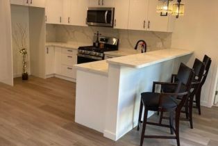 , 4522 Mammoth ave, Sherman Oaks, CA 91423 - 3