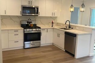 , 4522 Mammoth ave, Sherman Oaks, CA 91423 - 5