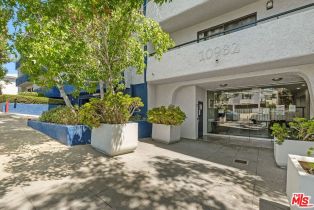 Condominium, 10982 Roebling ave, Westwood, CA 90024 - 24