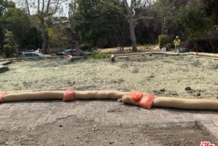 , 16327 Akron st, Pacific Palisades, CA 90272 - 4