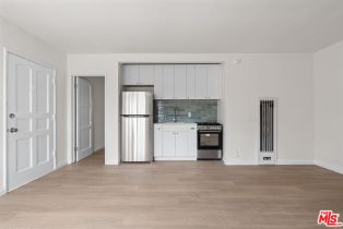 , 148 Mccarty dr, Beverly Hills, CA 90212 - 4