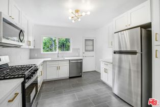 Residential Income, 2007 21st st, Santa Monica, CA 90404 - 4