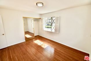 , 23431 Clarendon st, Woodland Hills, CA 91367 - 33