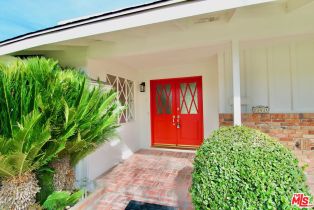 , 23431 Clarendon st, Woodland Hills, CA 91367 - 2