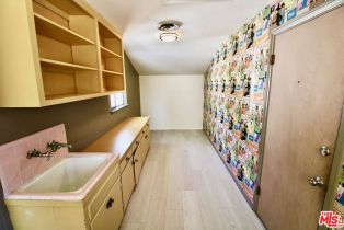 , 23431 Clarendon st, Woodland Hills, CA 91367 - 16