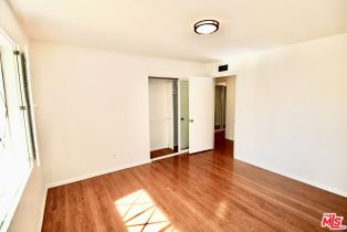 , 23431 Clarendon st, Woodland Hills, CA 91367 - 24