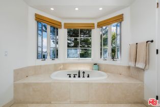 Single Family Residence, 1028 9th st, Manhattan Beach, CA 90266 - 43