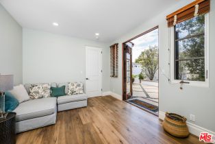 Single Family Residence, 1028 9th st, Manhattan Beach, CA 90266 - 15