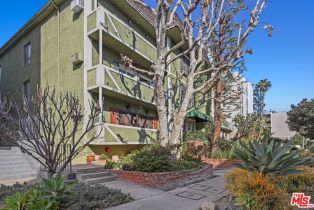 , 10965 Rochester ave, Westwood, CA 90024 - 2