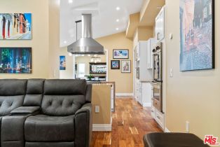 Single Family Residence, 436 Levering ave, Westwood, CA 90024 - 26