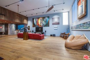 Single Family Residence, 663 Brooks ave, Venice, CA 90291 - 4