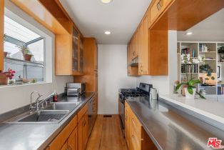 Single Family Residence, 30 24th ave, Venice, CA 90291 - 11