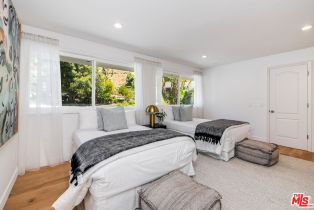 Single Family Residence, 1177 Loma Linda dr, Beverly Hills, CA 90210 - 32