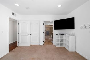 , 1146 HACIENDA pl, West Hollywood , CA 90069 - 8