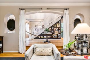 Single Family Residence, 3470 Consuelo dr, Calabasas, CA 91302 - 9