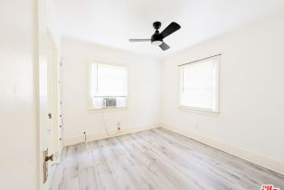 , 1857 7TH st, Santa Monica, CA 90401 - 5