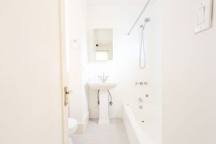 , 1857 7TH st, Santa Monica, CA 90401 - 6