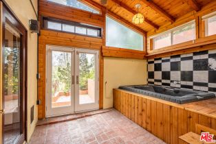 Single Family Residence, 10160 Cielo dr, Beverly Hills, CA 90210 - 32