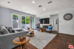 Single Family Residence, 10321 Rochester ave, Westwood, CA 90024 - 9