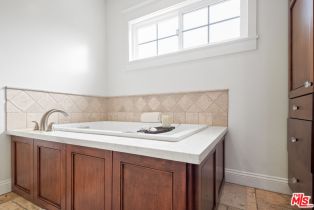 Single Family Residence, 441 University ave, Burbank, CA 91504 - 31