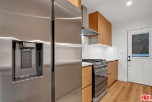 , 950 Havenhurst dr, West Hollywood , CA 90046 - 5