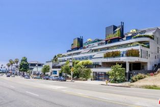 , 17351 Sunset blvd, Pacific Palisades, CA 90272 - 3