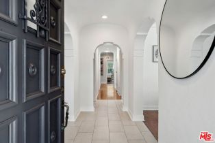 Single Family Residence, 149 Wetherly dr, Beverly Hills, CA 90211 - 5