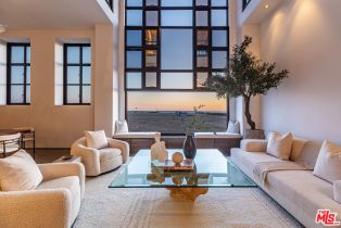 Single Family Residence, 4 Yawl St, Marina Del Rey, CA  Marina Del Rey, CA 90292