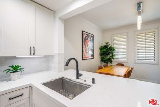 Condominium, 5625 Crescent Park W, Playa Vista, CA 90094 - 9