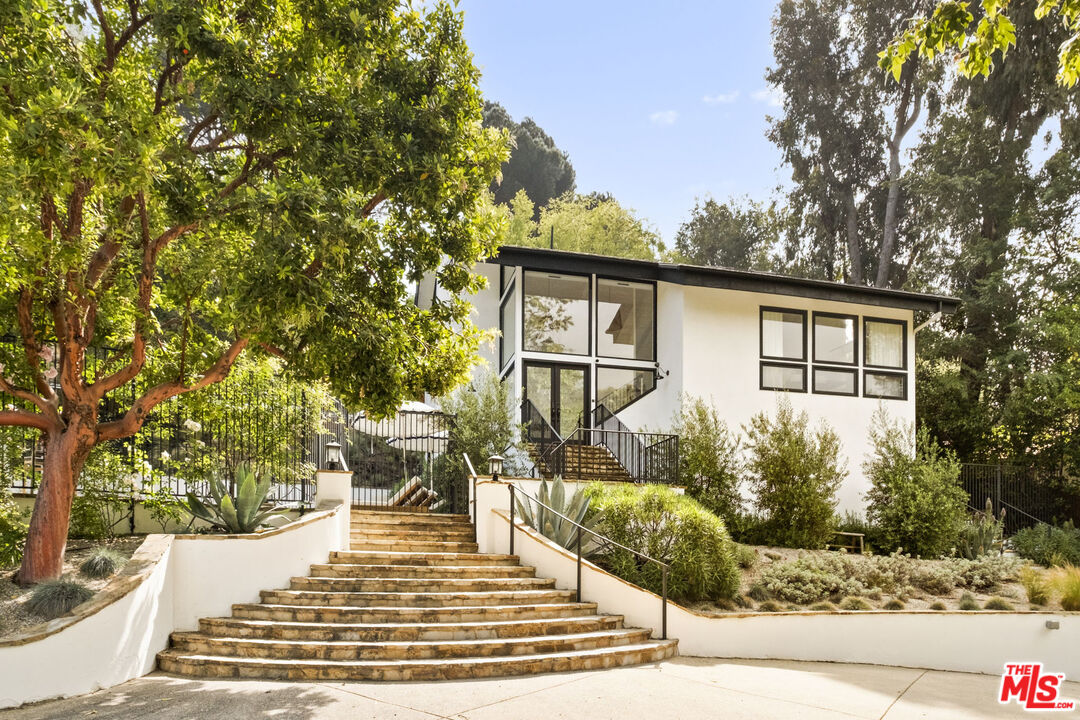 Single Family Residence, 554 Mountain Green dr, Calabasas, CA 91302 - 1