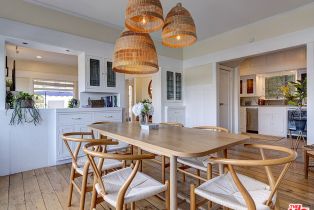 Single Family Residence, 111 Dudley ave, Venice, CA 90291 - 9