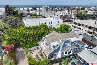Single Family Residence, 111   Dudley Ave, Venice, CA  Venice, CA 90291