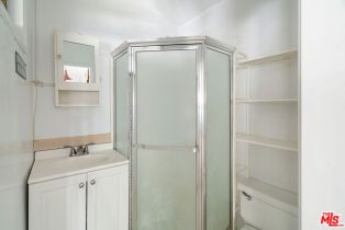 Single Family Residence, 2020 Coldwater Canyon dr, Beverly Hills, CA 90210 - 37