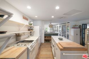 Single Family Residence, 2020 Coldwater Canyon dr, Beverly Hills, CA 90210 - 38