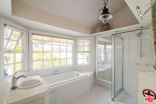 Single Family Residence, 2020 Coldwater Canyon dr, Beverly Hills, CA 90210 - 32