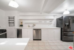 Single Family Residence, 2020 Coldwater Canyon dr, Beverly Hills, CA 90210 - 50