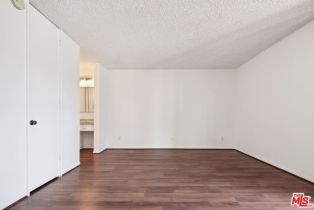 Condominium, 6515 Green Valley cir, Culver City, CA 90230 - 11