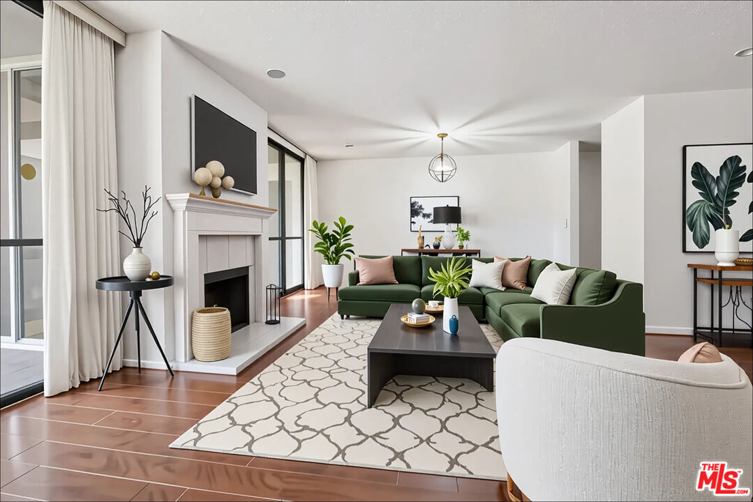 Condominium, 6515 Green Valley cir, Culver City, CA 90230 - 1