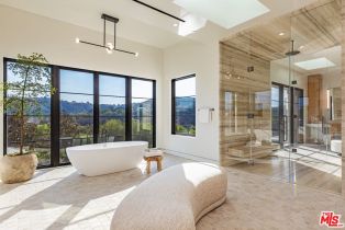 Single Family Residence, 24050 Hidden Ridge rd, Calabasas, CA 91302 - 37