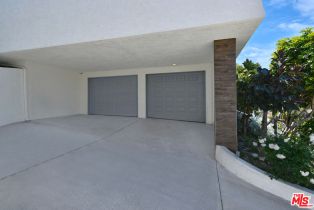 Single Family Residence, 3539 Alana Drive, Sherman Oaks, CA 91403 - 4