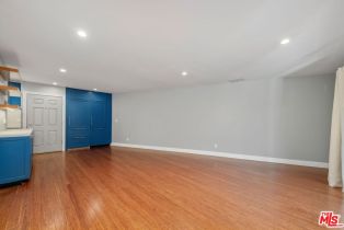Condominium, 2045 4th st, Santa Monica, CA 90405 - 24