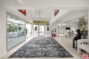 , 3210 Coldwater Canyon ln, Beverly Hills, CA 90210 - 9