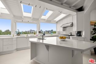 , 3210 Coldwater Canyon ln, Beverly Hills, CA 90210 - 16