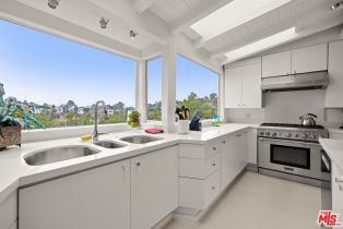 , 3210 Coldwater Canyon ln, Beverly Hills, CA 90210 - 17