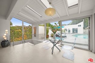 , 3210 Coldwater Canyon ln, Beverly Hills, CA 90210 - 11