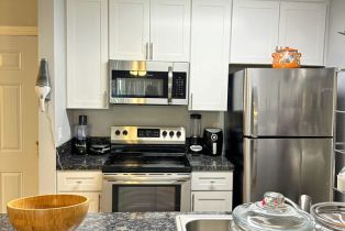 Condominium, 5460 White Oak ave, Encino, CA 91316 - 5