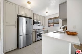 Condominium, 1552 Harvard st, Santa Monica, CA 90404 - 8