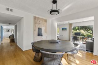 Single Family Residence, 2252 Gloaming way, Beverly Hills, CA 90210 - 5