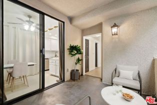 Condominium, 8455 Fountain ave, West Hollywood , CA 90069 - 17